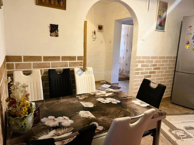 Eladó családi ház, Bugyin 49.9 M Ft, 3 szobás