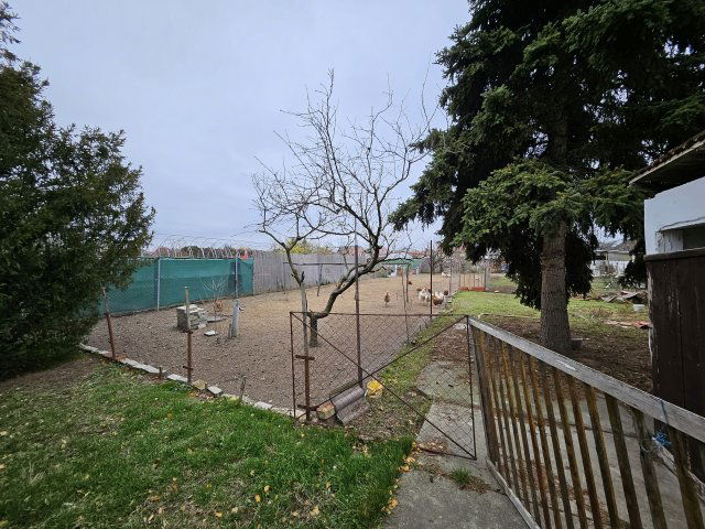 Eladó családi ház, Szegeden 77 M Ft, 3 szobás