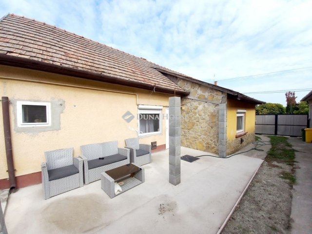 Eladó családi ház, Nagykőrösön 35 M Ft, 3 szobás