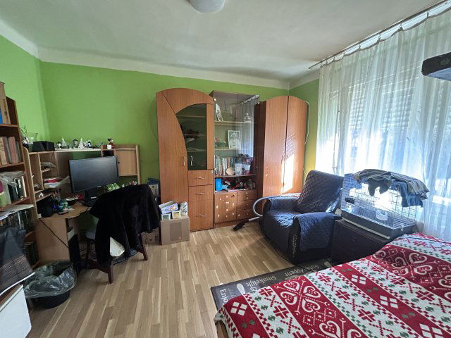 Eladó családi ház, Kadarkúton 27 M Ft, 3 szobás