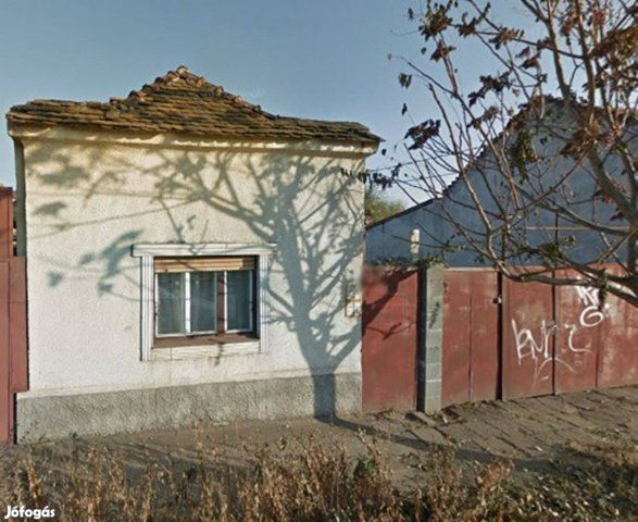Eladó családi ház, Debrecenben 22 M Ft, 2 szobás
