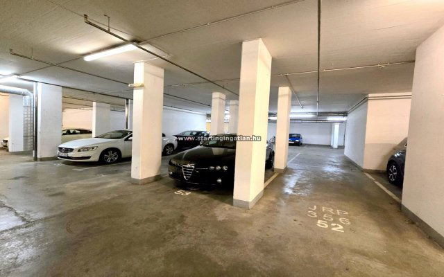 Eladó garázs, Budapesten, IX. kerületben 11.5 M Ft