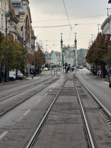 Eladó ipari ingatlan, Budapesten, IX. kerületben 125 M Ft