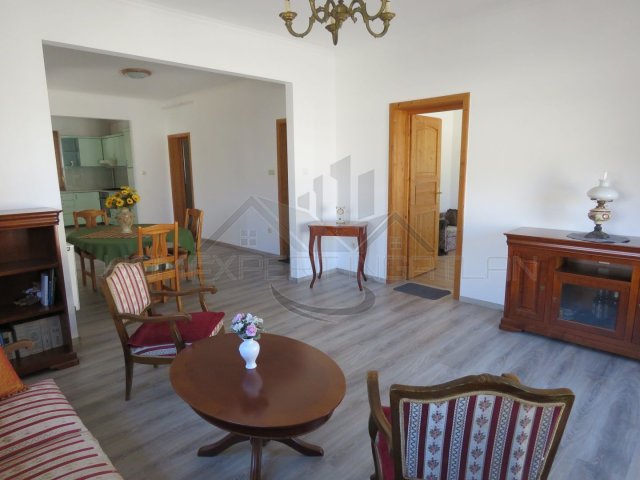 Eladó családi ház, Écsen 88.5 M Ft, 4 szobás