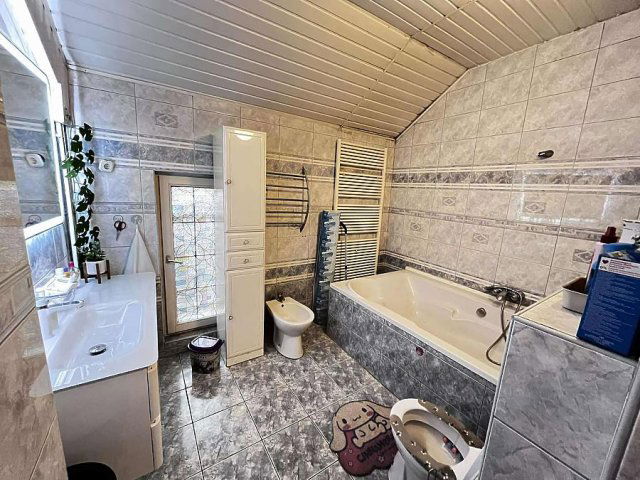 Eladó családi ház, Budapesten, XVI. kerületben 199 M Ft