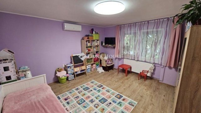 Eladó családi ház, Várpalotán 84.3 M Ft, 3 szobás