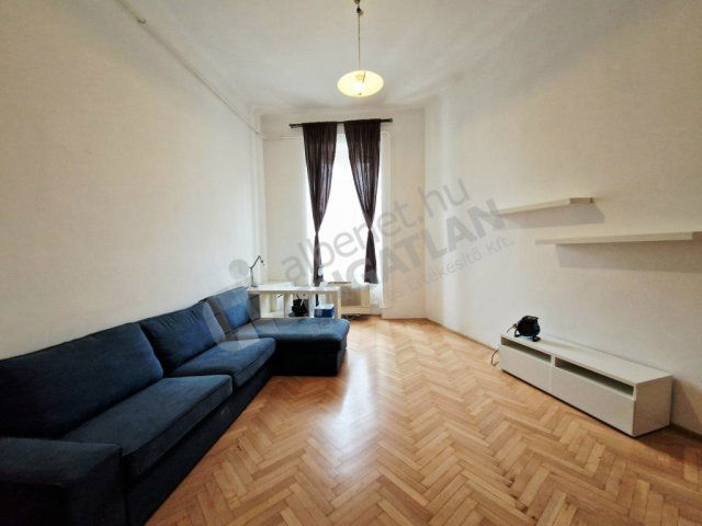 Kiadó téglalakás, albérlet, VII. kerületben, Dob utcában