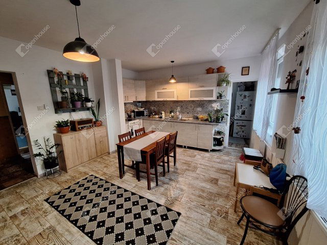 Eladó családi ház, Sajóládon 49 M Ft, 4 szobás