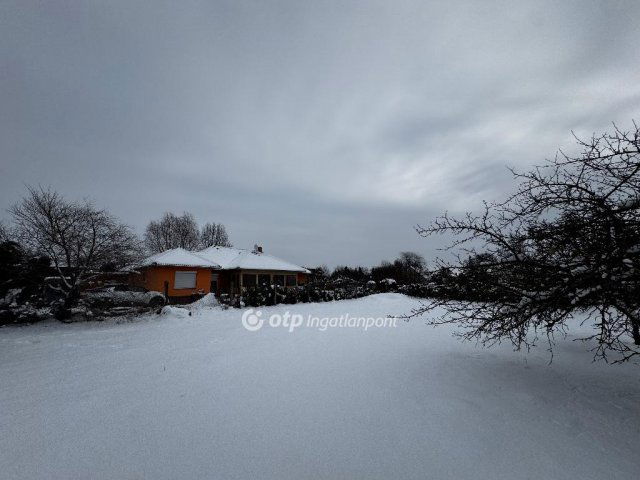 Eladó telek, Gyömrőn 50 M Ft / költözzbe.hu