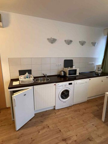 Kiadó téglalakás, albérlet, Pécsett 150 E Ft / hó, 1+1 szobás