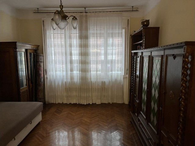 Kiadó téglalakás, albérlet, XIII. kerületben, Balzac utcában