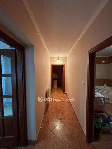 Eladó családi ház, Mohácson 115 M Ft, 3 szobás