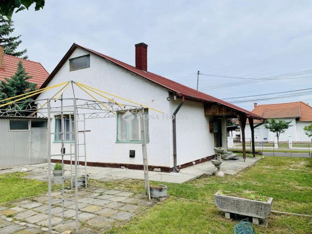 Eladó családi ház, Balatonmáriafürdőn 49.8 M Ft, 2 szobás