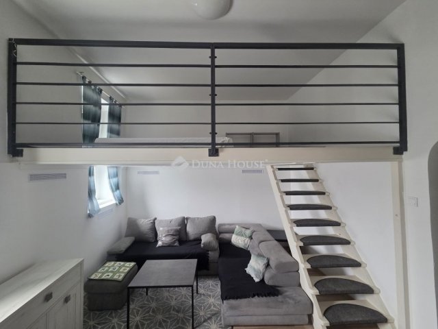 Eladó téglalakás, Budapesten, IV. kerületben 49 M Ft, 1 szobás