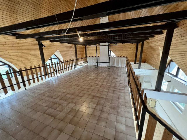 Eladó üzlethelyiség, Balatonlelleén 92.5 M Ft, 1 szobás