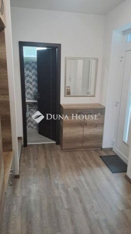 Eladó sorház, Baján 89.9 M Ft, 5 szobás / költözzbe.hu