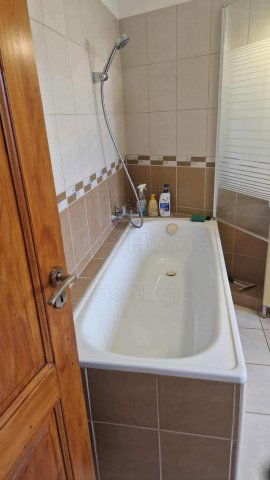Kiadó téglalakás, albérlet, Győrött 190 E Ft / hó, 2 szobás