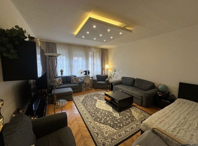 Eladó téglalakás, XII. kerületben, Tartsay Vilmos utcában