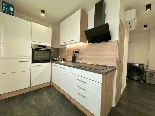 Eladó panellakás, Győrött 62.49 M Ft, 2 szobás