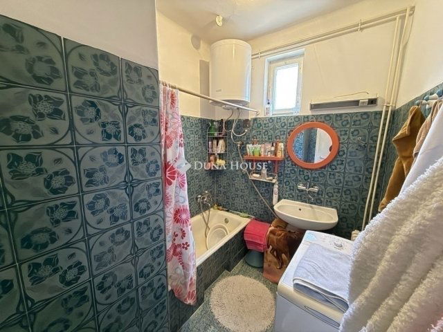 Eladó családi ház, Budapesten, XVII. kerületben 74.9 M Ft
