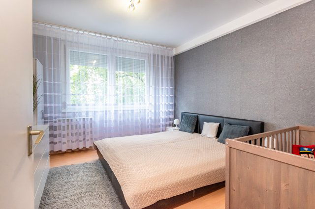 Eladó panellakás, Miskolcon, Áfonyás utcában 25.9 M Ft