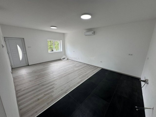 Eladó családi ház, Szegváron 32 M Ft, 3 szobás