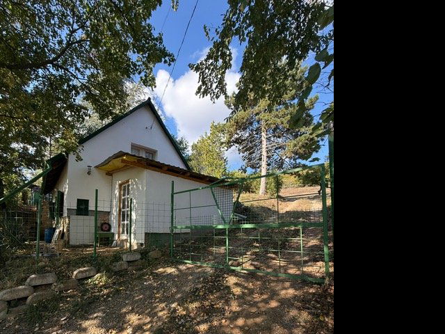 Eladó családi ház, Pécsváradon 19.9 M Ft, 4 szobás