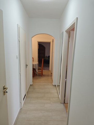 Eladó téglalakás, Keszthelyen 59.9 M Ft, 3 szobás