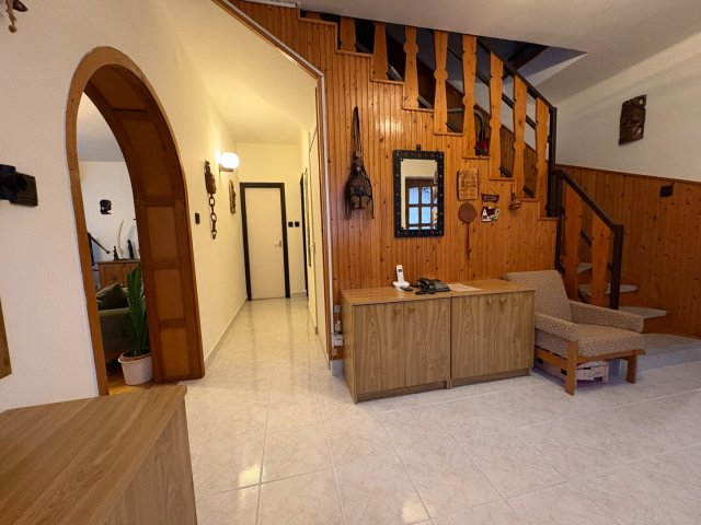 Eladó családi ház, Debrecenben 105 M Ft, 4 szobás