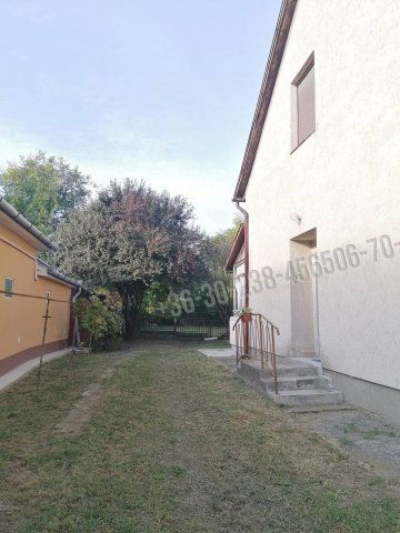 Eladó családi ház, Kiskörén 20.5 M Ft, 4 szobás