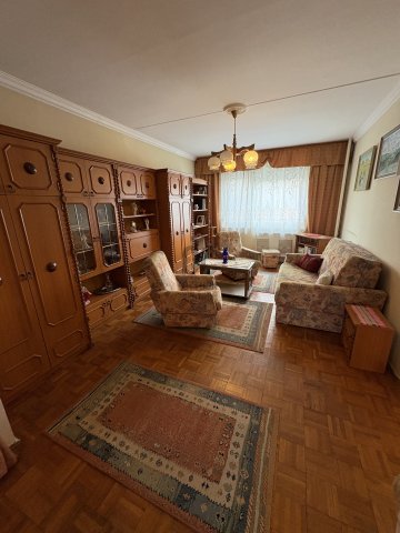 Eladó panellakás, Győrött 47.99 M Ft, 3 szobás