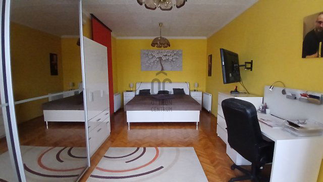 Eladó családi ház, Budaörsön 359 M Ft, 7 szobás