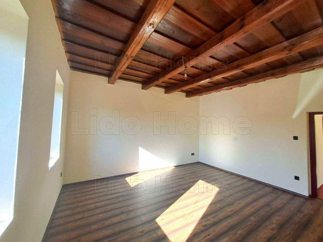Eladó családi ház, Pákán 22.5 M Ft, 2 szobás