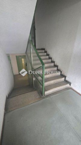 Eladó téglalakás, Budapesten, XX. kerületben 74.9 M Ft, 3 szobás