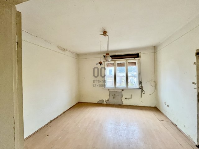 Eladó családi ház, Bakonytamásin 18.9 M Ft, 3 szobás
