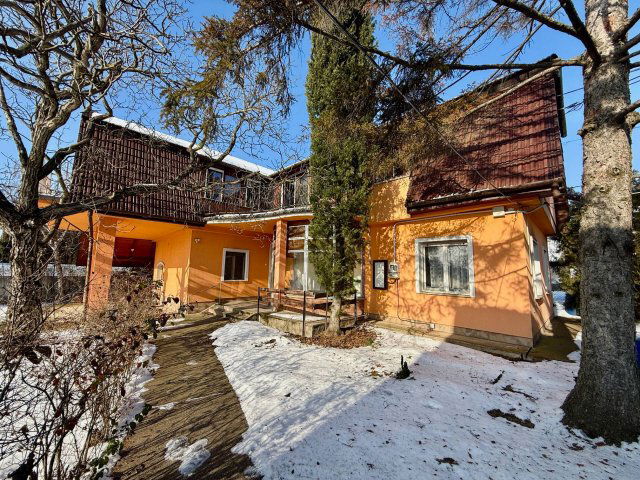 Eladó téglalakás, Dunakeszin 89.9 M Ft, 4 szobás