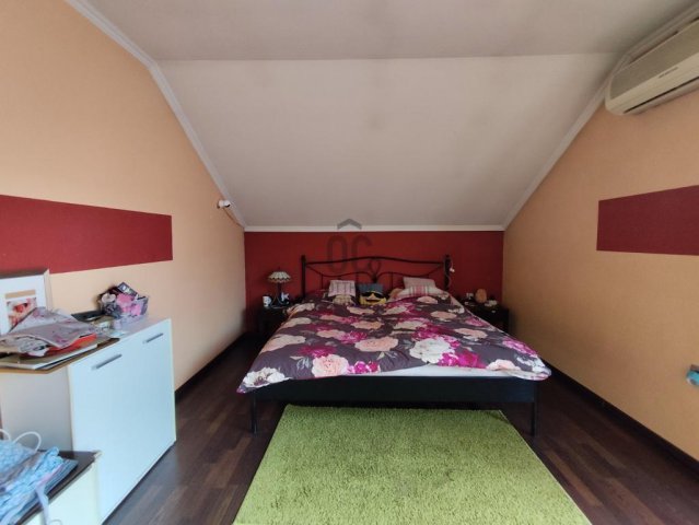 Eladó családi ház, Budapesten, XX. kerületben 120 M Ft, 6 szobás