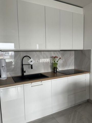 Eladó téglalakás, Budapesten, XIII. kerületben 144.9 M Ft