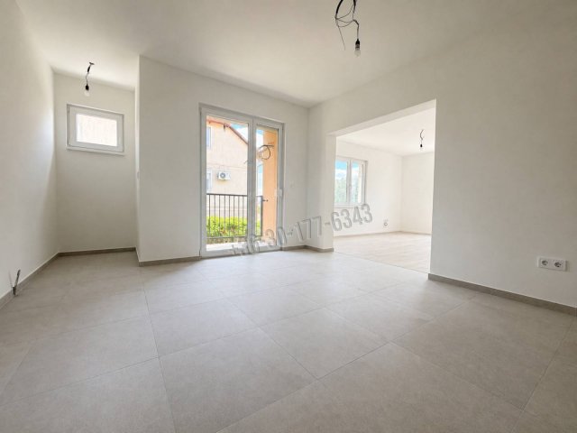 Eladó téglalakás, Tatabányán, Szőlődomb utcában 80.55 M Ft