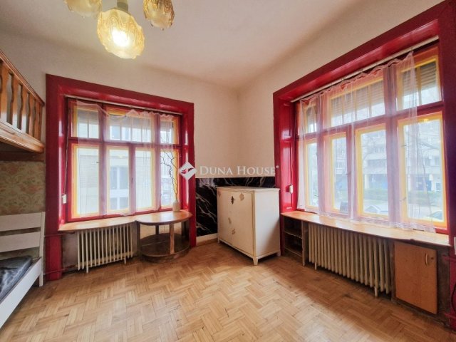 Eladó téglalakás, Budapesten, VIII. kerületben, Práter utcában