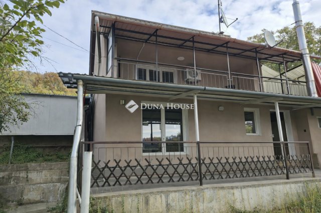Eladó családi ház, Pomázon 36 M Ft, 1 szobás