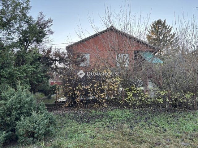 Eladó családi ház, Erdőkertesen 44.9 M Ft, 1+2 szobás