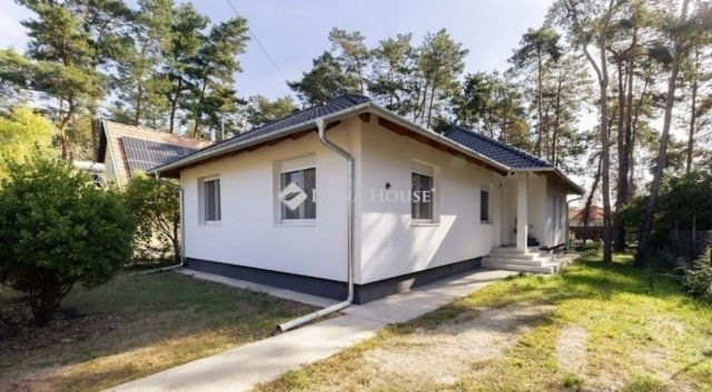 Eladó családi ház, Erdőkertesen 109.9 M Ft, 5 szobás