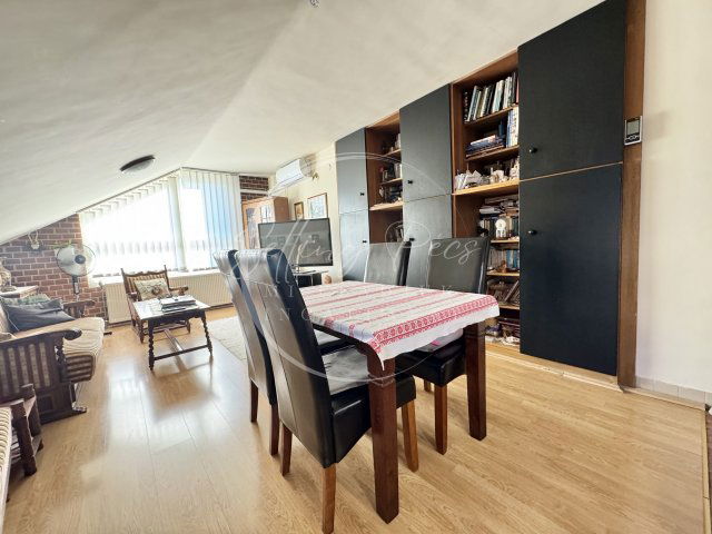Eladó téglalakás, Pécsett, Hajnóczy úton 54.5 M Ft, 2 szobás