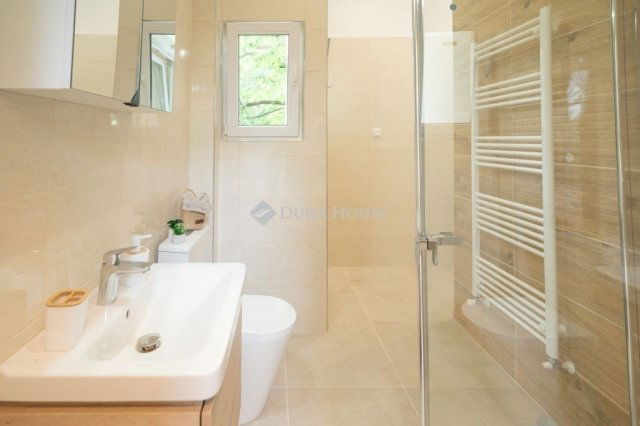 Eladó téglalakás, Budapesten, XII. kerületben 109.9 M Ft