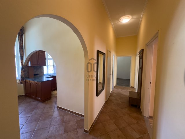 Eladó téglalakás, Győrött 84.49 M Ft, 3 szobás