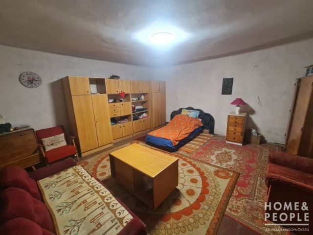Eladó családi ház, Hódmezővásárhelyen 30 M Ft, 2 szobás
