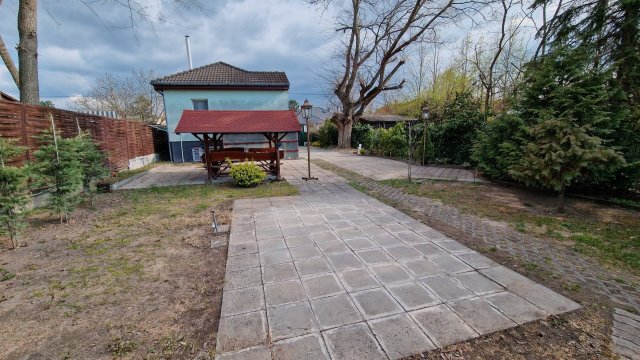 Eladó családi ház, Szigethalmon 64.9 M Ft, 2+1 szobás