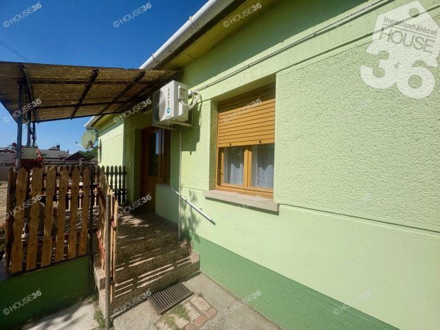 Eladó családi ház, Orgoványon 39.9 M Ft, 6 szobás