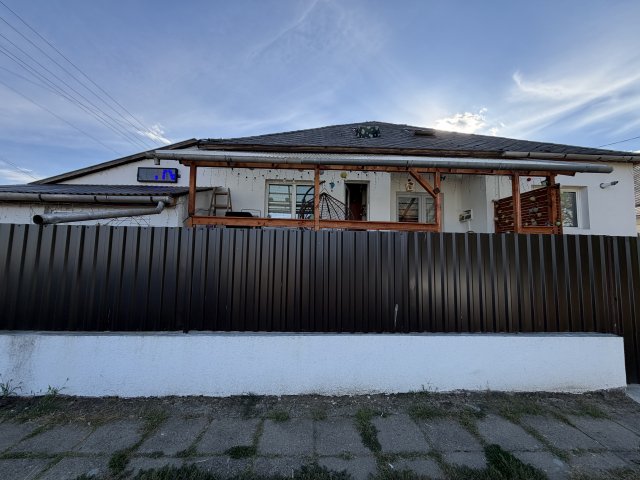 Eladó családi ház, Hernádnémetin 75 M Ft, 5 szobás